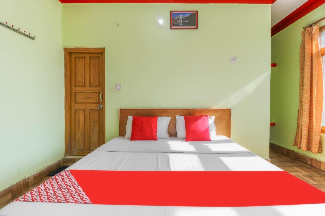Oyo 63541 Hotel New Indra Lodge Joshīmath Kültér fotó