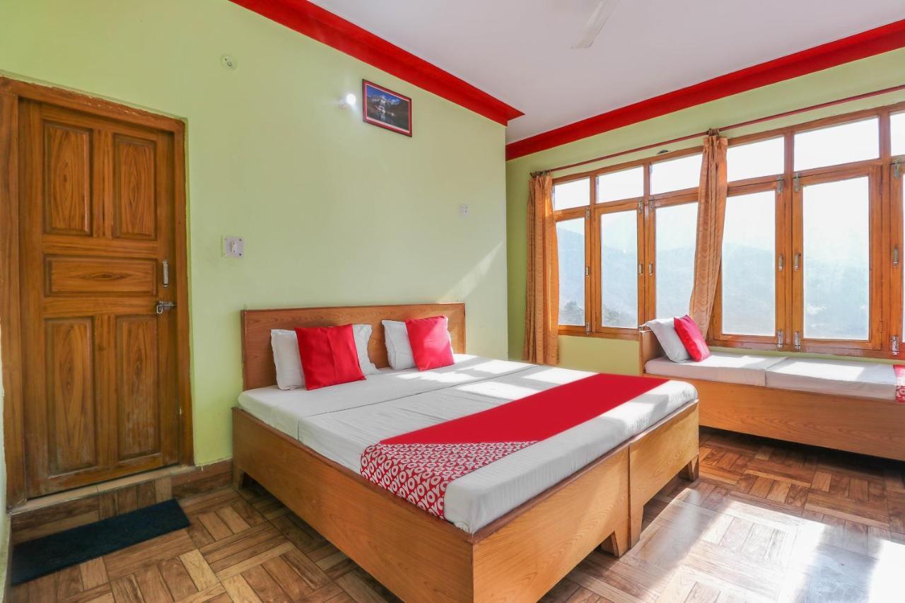 Oyo 63541 Hotel New Indra Lodge Joshīmath Kültér fotó